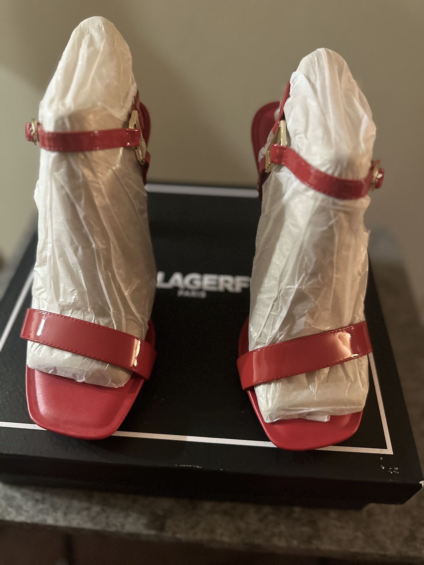 Heels - Shoes