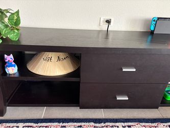 Entertainment Center/ TV Stand