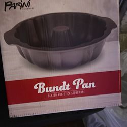 Parini cookware Bundt Pan 
