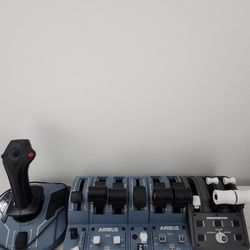 TrustMaster..Airbus Throttle, Side Stick, Boeing Throttle 