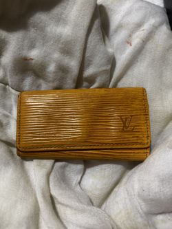 LOUIS VUITTON Epi Key Holder (4 Key Rings)