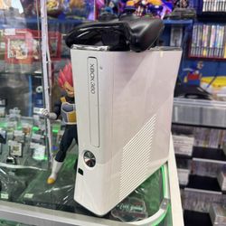 XBOX360 Slim White Model w/FREE Game Of Your Choice 