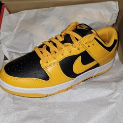 Nike Dunk Low "Goldenrod"
