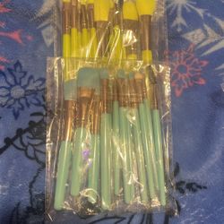 Make Up Brushes Set $5