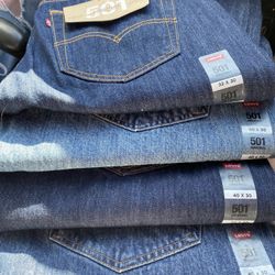 Men’s 501 Original Jeans Size 40/30 & 32/30