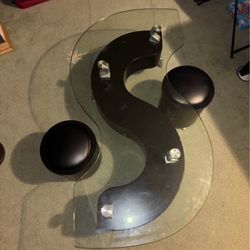 S Shaped Coffee Table & Stools 