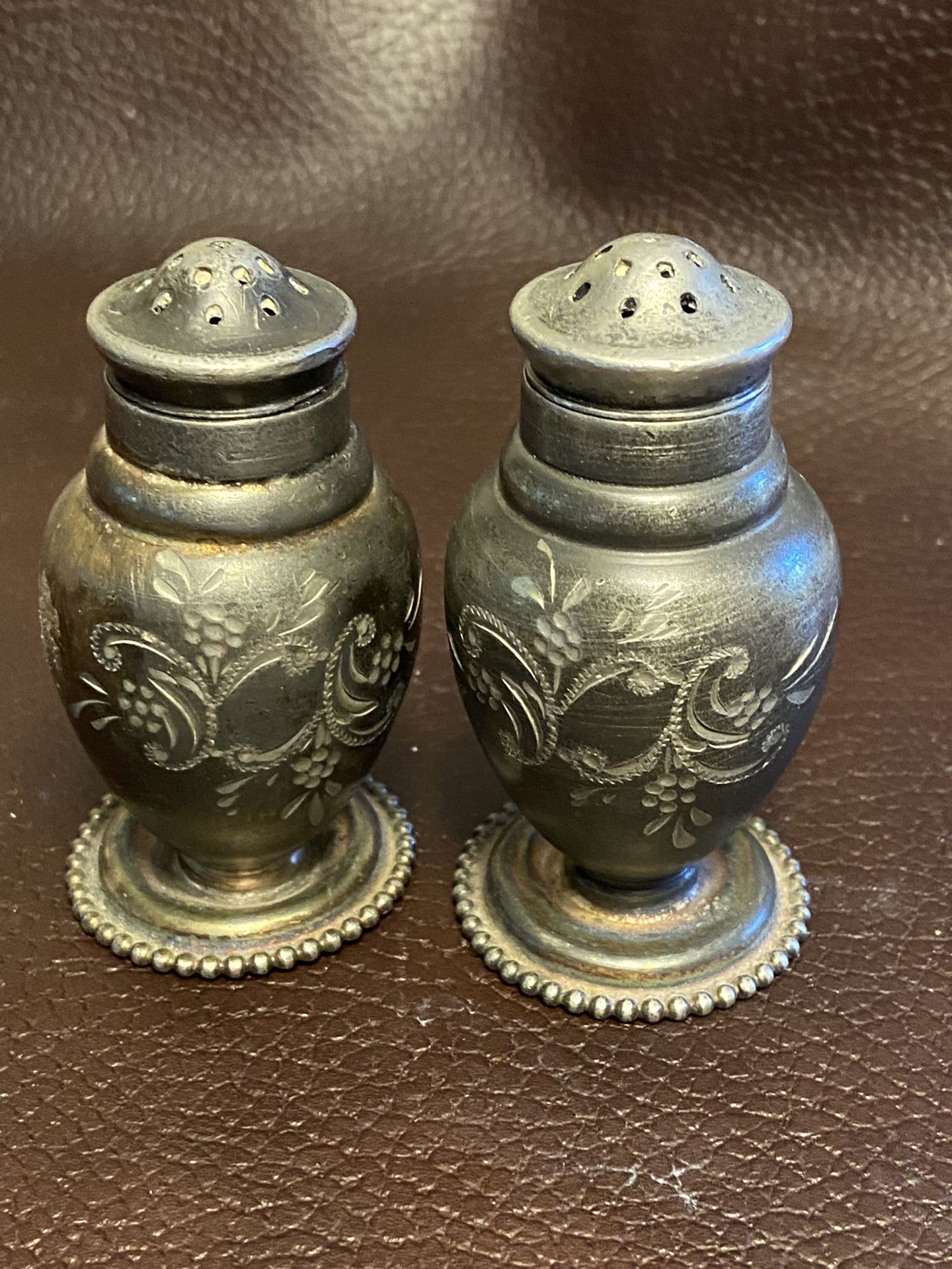 Vintage Collectible Forbes   Table appliance Silver Co. USA 