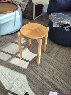 Round Wooden Stool Natural Oak Finish