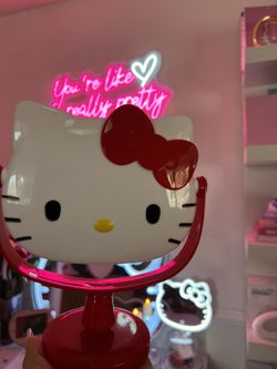 Hello Kitty Mirror 
