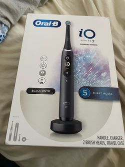 Oral-B iO Series 7 Rechargeable Toothbrush Black Onyx