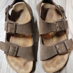 Birkenstock Mocha Color Sandals Size 4