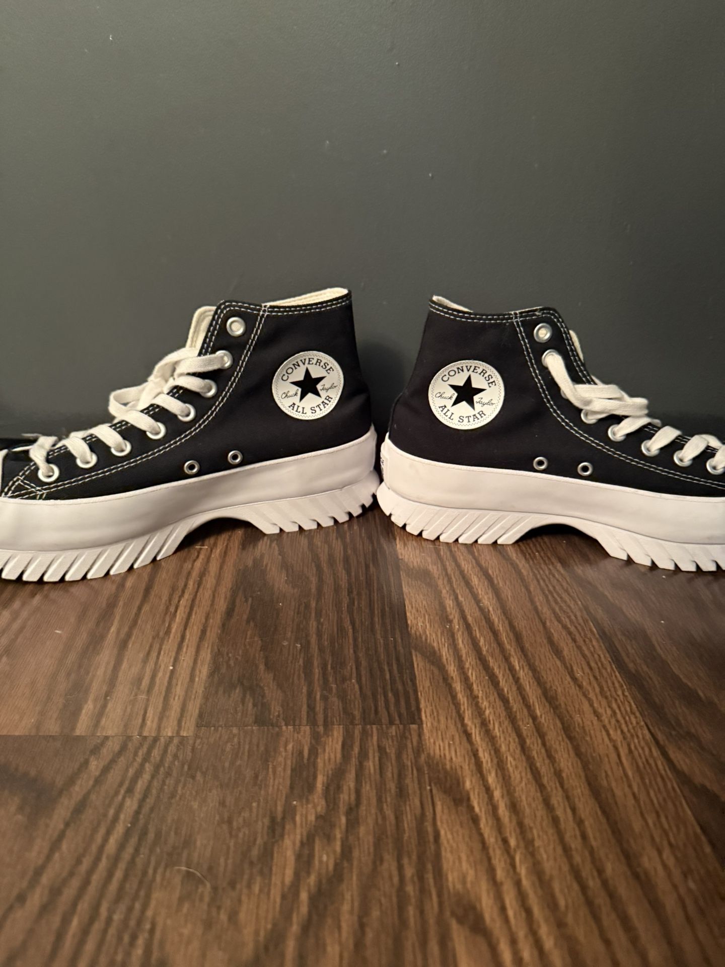 Converse Men’s 8