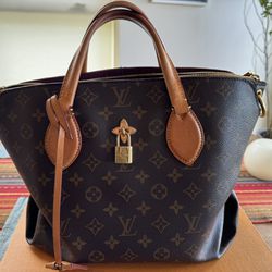 Louis Vuitton Flower Zip Tote With Strap