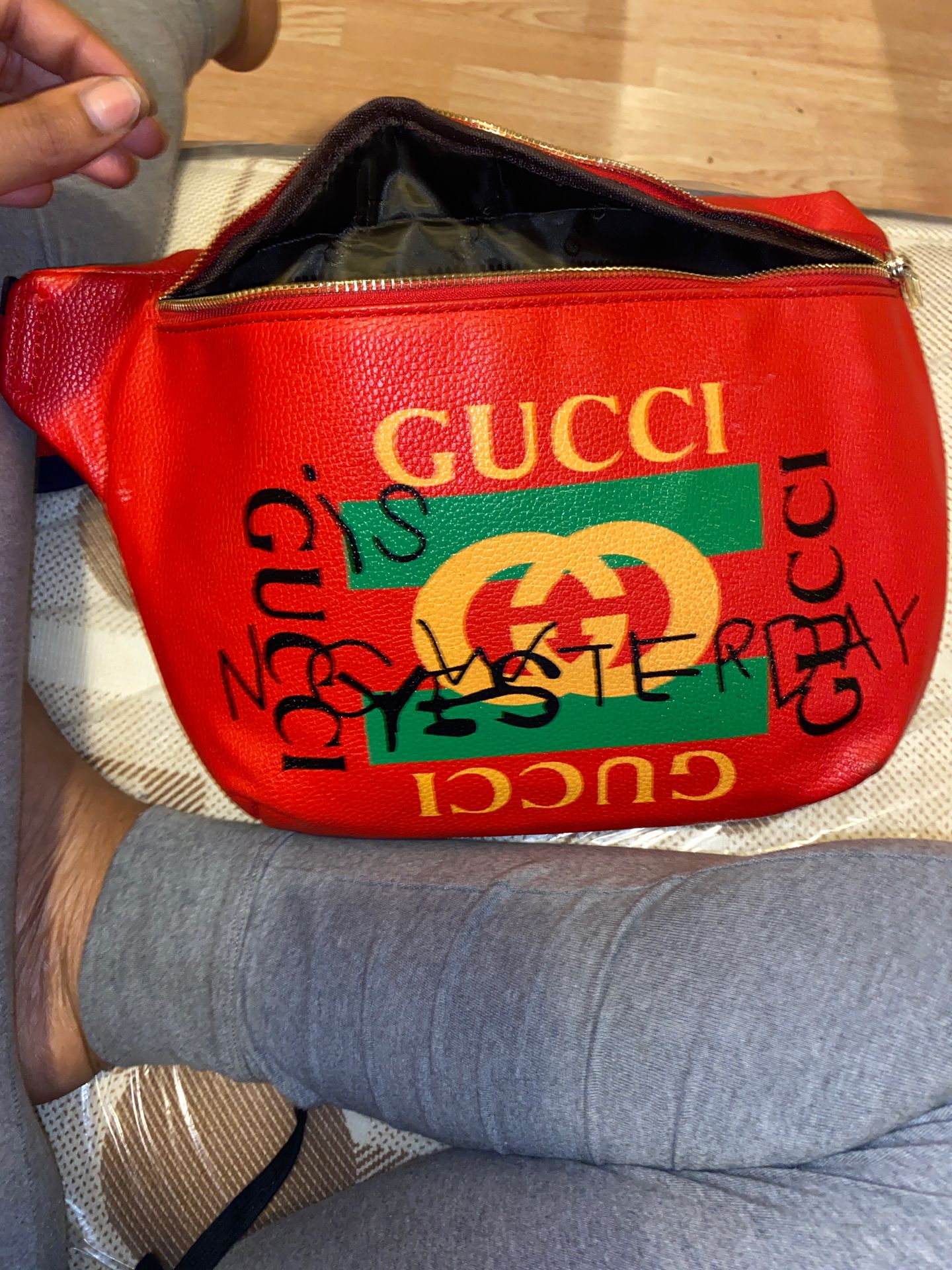 GUCCI FANNY PACK