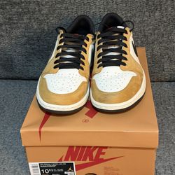 Jordan 1 Low OG ROTY Size 10.5M