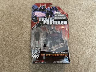 Shockwave Transformers Generations Fall Of Cybertron FOC Deluxe Class