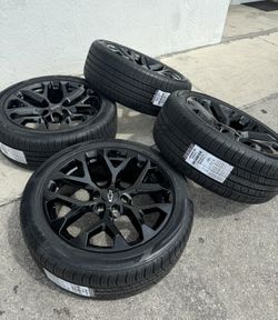 22” Inch Wheels Tires Chevy Silverado Gmc Sierra Tahoe Yukon Suburban Rims wheels tires