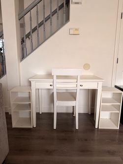 Desk chair and storage