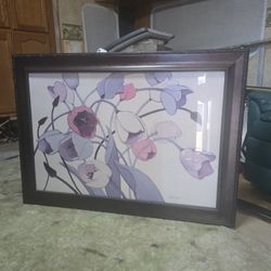 42-1\4x30-1\4 Kirkland's Tulip Pic With Nice Frame
