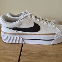 Nike Court Legacy Lift - Brand New - Women's 10.5