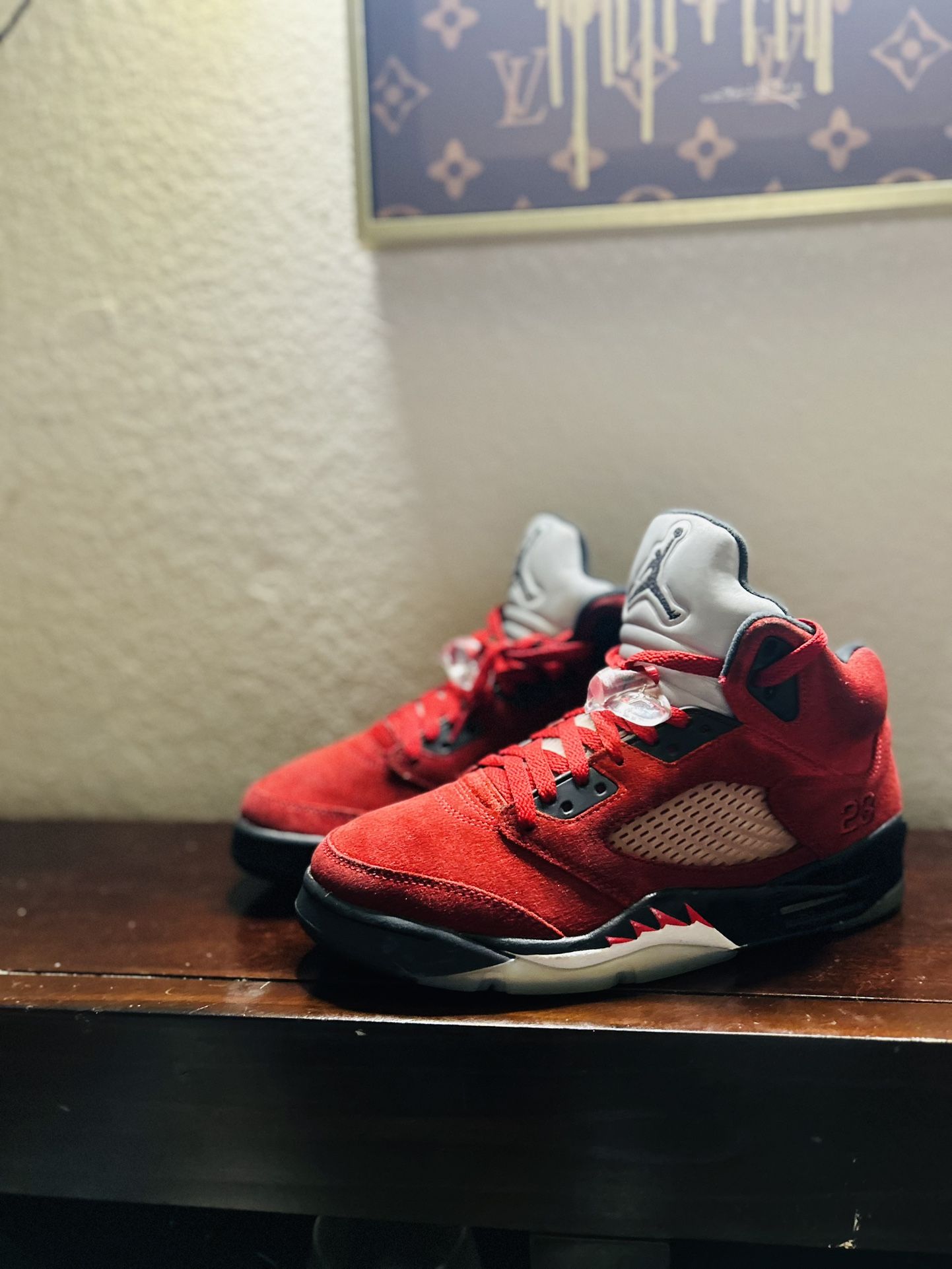 Jordan 5 Retro Ranging Bull