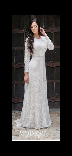 Modest Mon Cheri Wedding Dress TR11983, Size 18