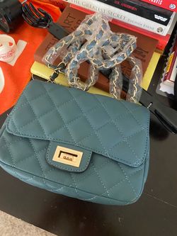 Women’s purse