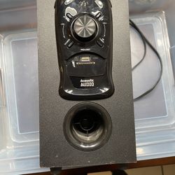 acoustic audio pro logic speaker