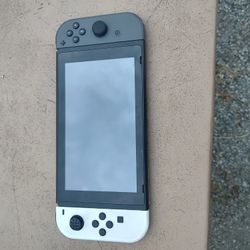 Nintendo Switch - Original - (White & Grey)
