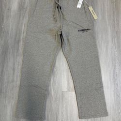 🔥 ESSENTIALS FEAR OF GOD DARK OATMEAL SWEATPANTS – SIZE M (NEW)
