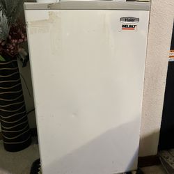 Haier Mini Fridge