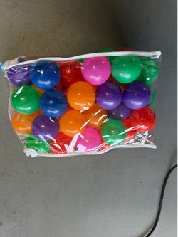 48 Plastic Balls