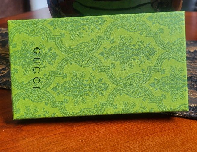 Wallet Box