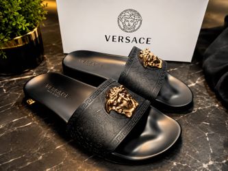 Black Gold Versace Medusa Flip-flop For Men's