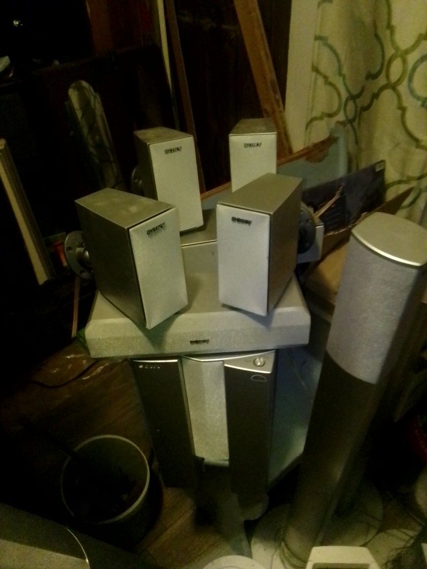 Sony Speakers Set And DVD Player