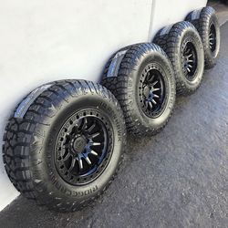 17" LOCK rims w- 33" R/T tires