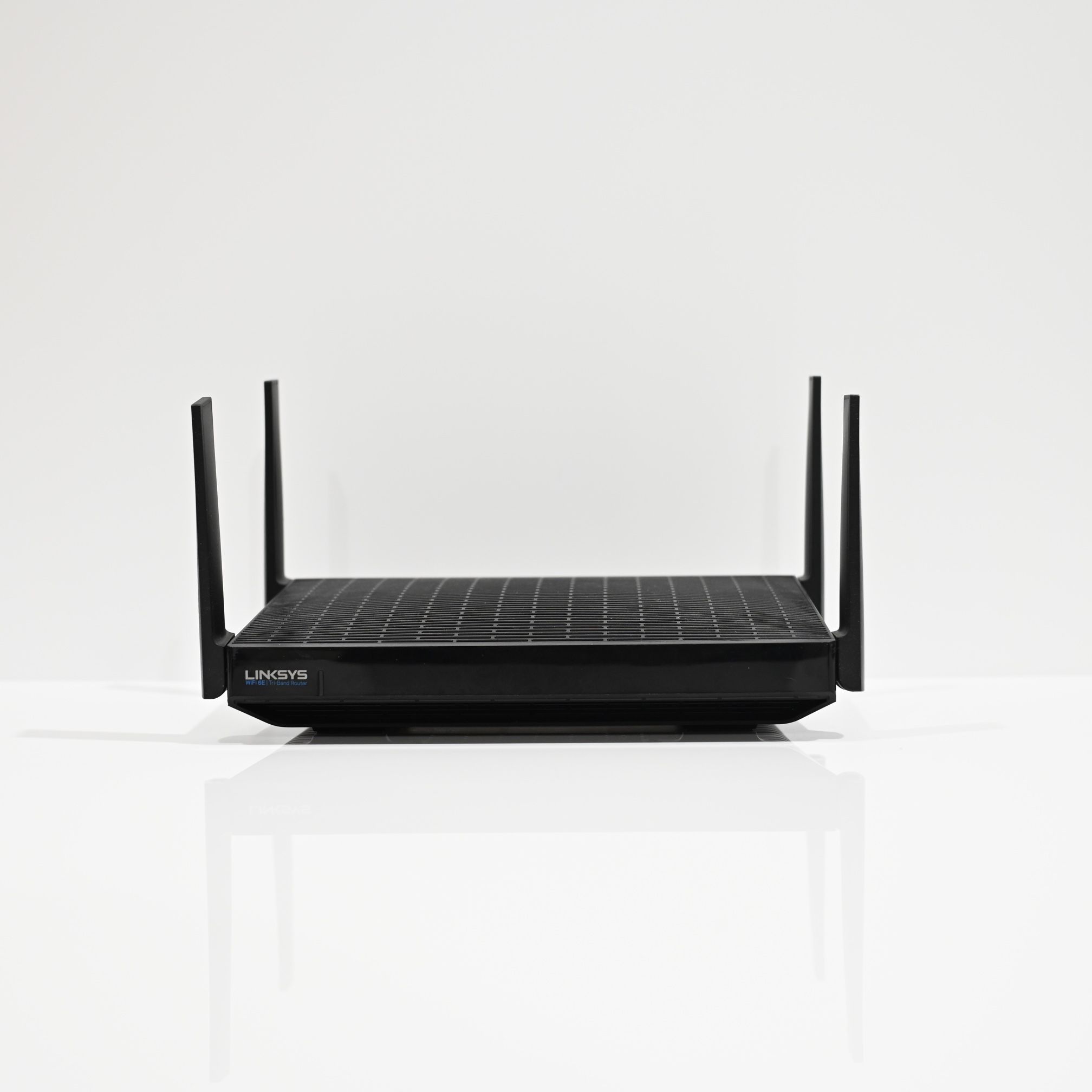 Linksys Hydra Pro AXE6600 Wi-Fi 6E Tri-Band Router MR7500 - Black