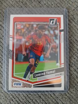 2023-24 Panini Donruss FIFA Lamine Yamal Rookie Card
