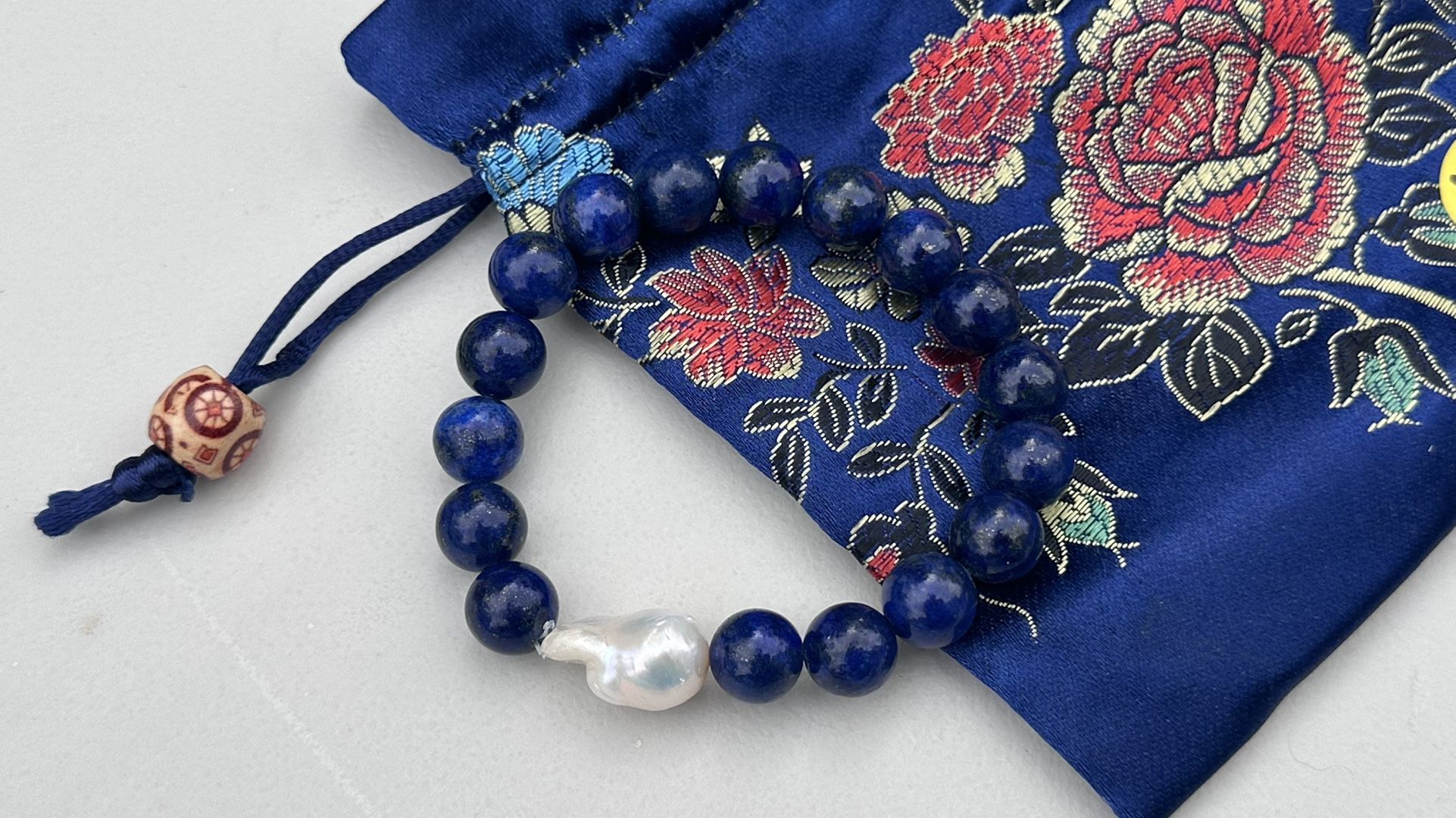 Lazuli Bracelet With Real Pearl