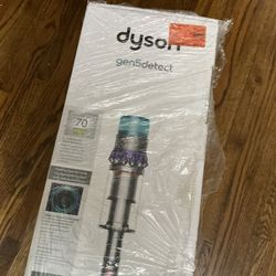 Dyson Gen5detect™ vacuum New 