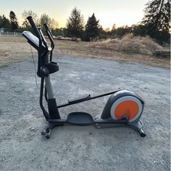 *Delivery Available* NordicTrack AudioStrider Elliptical – iFit, Fan & Speakers