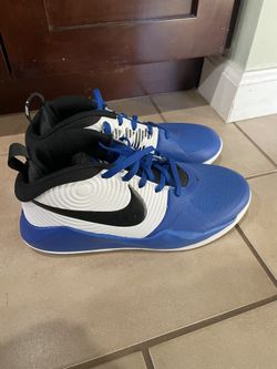 Nike Basketball Shoes Y5.5