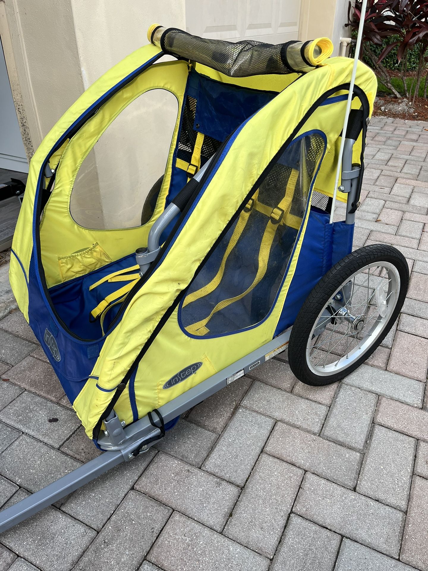 Schwinn Instep Sedona Bicycle Trailer suturasonline .br