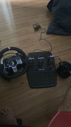 Logitech gaming steering wheel