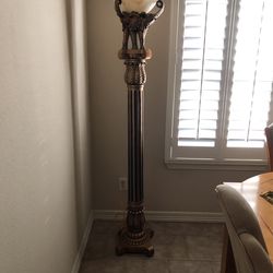 Hermosa Lámpara Estilo Toscana De Piso
