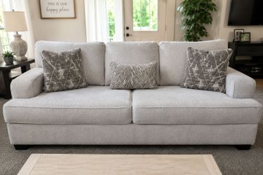 Ashley Alessandra Sofa & Loveseat Set – Excellent Condition