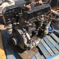 4 cylinder Mercruiser 120 engine