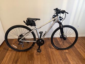 Women's Liv Rove 3 Bike - Size Small -