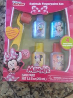 Minnie Bathtub Fingerpaint Set