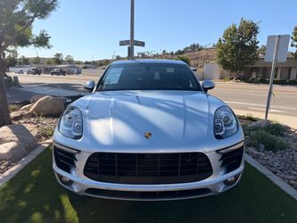 2015 Porsche Macan S